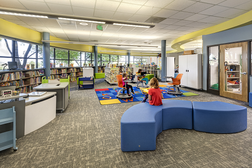 Interior picture of Belleview Library 